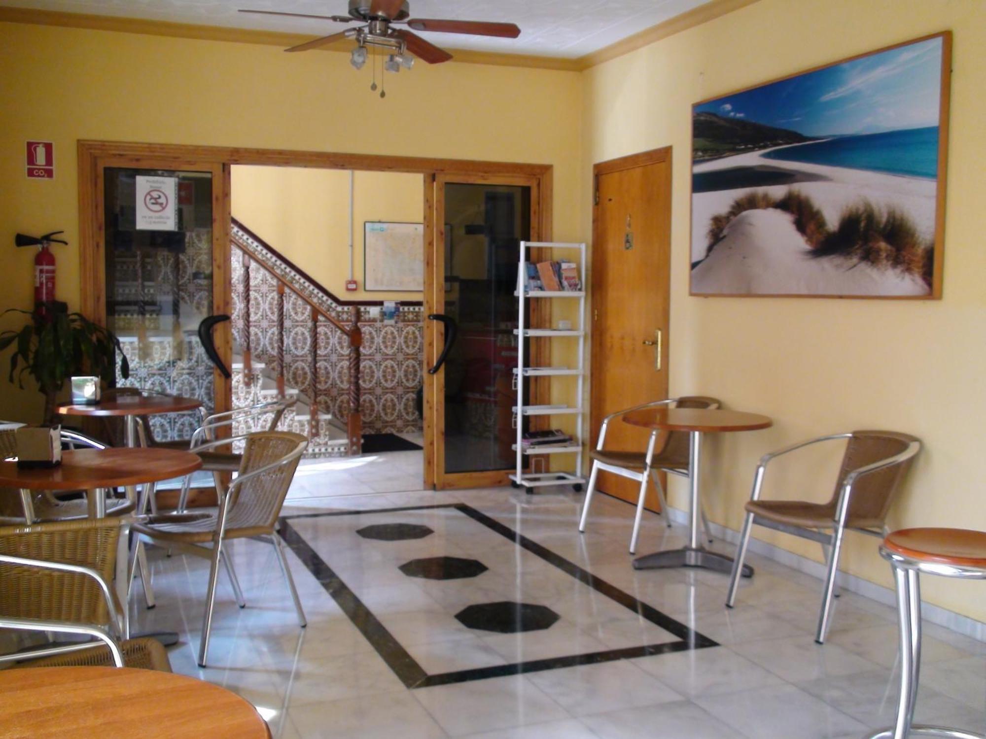 מלון טריפה Hostal Tarik מראה חיצוני תמונה
