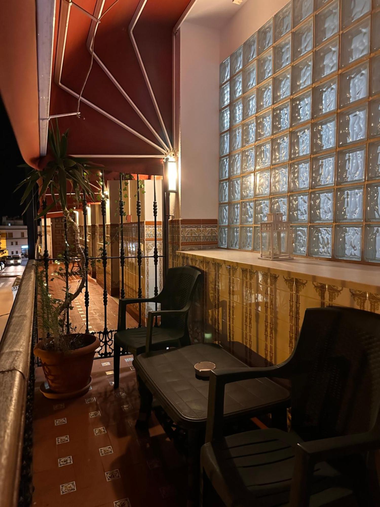 מלון טריפה Hostal Tarik מראה חיצוני תמונה