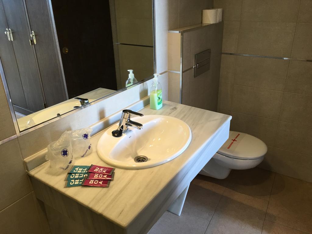 מלון טריפה Hostal Tarik מראה חיצוני תמונה
